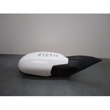 Recambio de retrovisor derecho para hyundai i30cw 1.6 crdi cat referencia OEM IAM  5 PINES 