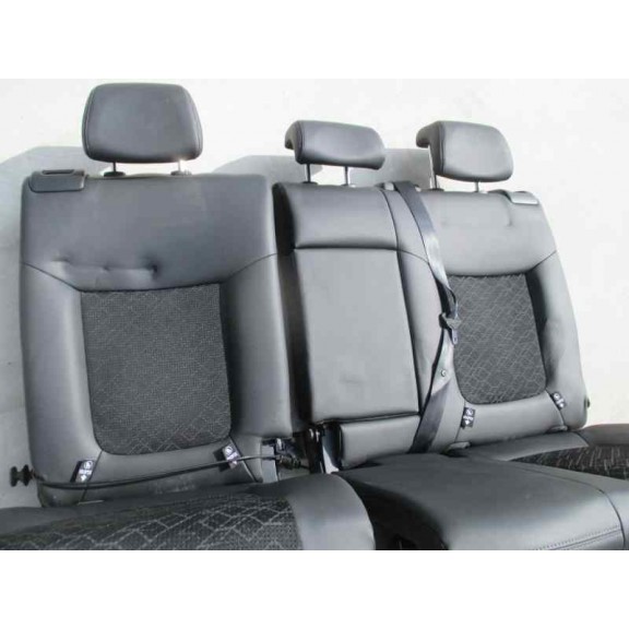 Recambio de juego asientos completo para peugeot 3008 style referencia OEM IAM  MIXTOS NEGRO