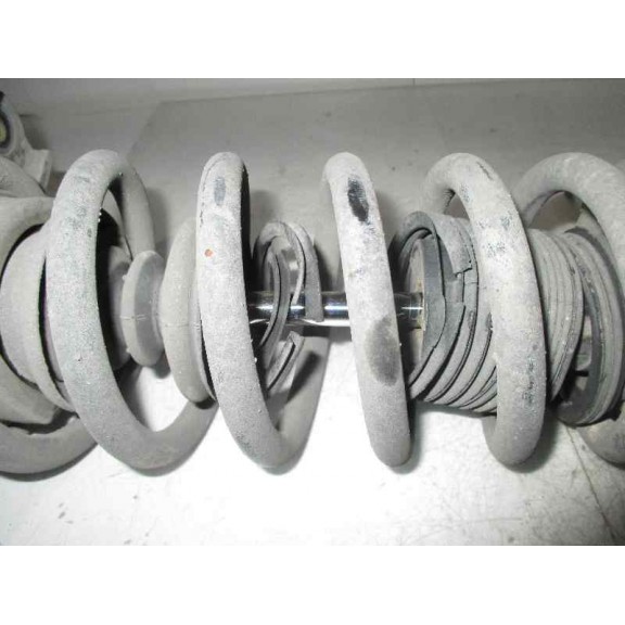 Recambio de amortiguador trasero izquierdo para nissan primera berlina (p11) 2.0 navigation referencia OEM IAM   