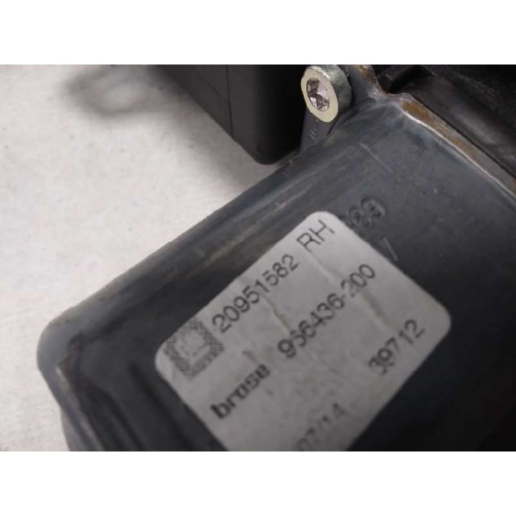 Recambio de elevalunas delantero derecho para opel zafira tourer selective referencia OEM IAM 20951582 ELÉCTRICO 