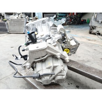 Recambio de caja cambios para fiat 500 lounge referencia OEM IAM 55204040  
