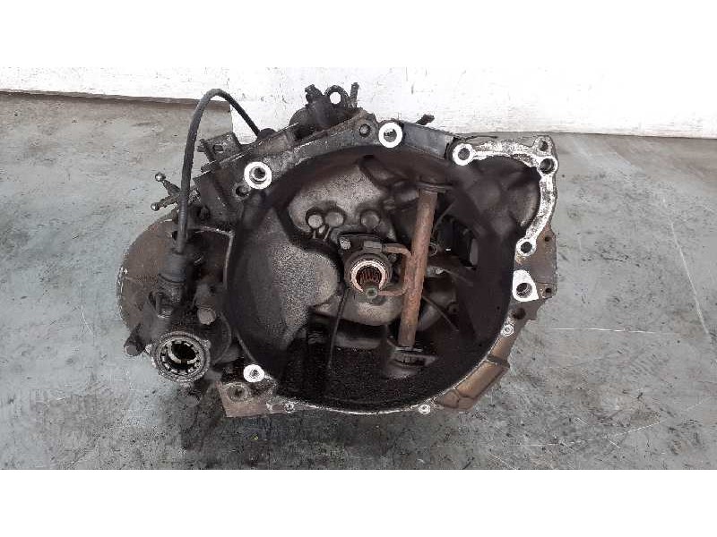 Recambio de caja cambios para citroën c15 d familiale referencia OEM IAM 20TE11  