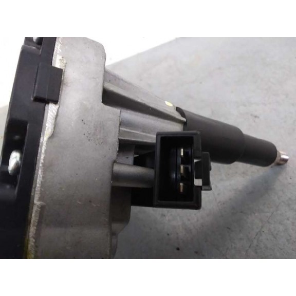 Recambio de motor limpia trasero para opel zafira tourer selective referencia OEM IAM 13526923  3 PINS