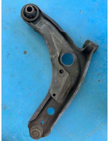 Recambio de brazo suspension inferior delantero izquierdo para toyota yaris 1.0 cat referencia OEM IAM    2