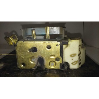 Recambio de cerradura puerta delantera derecha para fiat punto berl. (176) 75 s referencia OEM IAM  3P 6 PINS