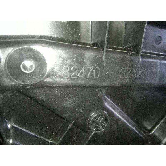 Recambio de elevalunas delantero izquierdo para hyundai i40 comfort referencia OEM IAM 824703Z000 824703ZXXX 5P SOLO MECANISMO