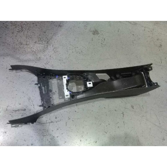 Recambio de apoyabrazos central para bmw serie 1 lim. (f21) 116d referencia OEM IAM 105036794 105036794 