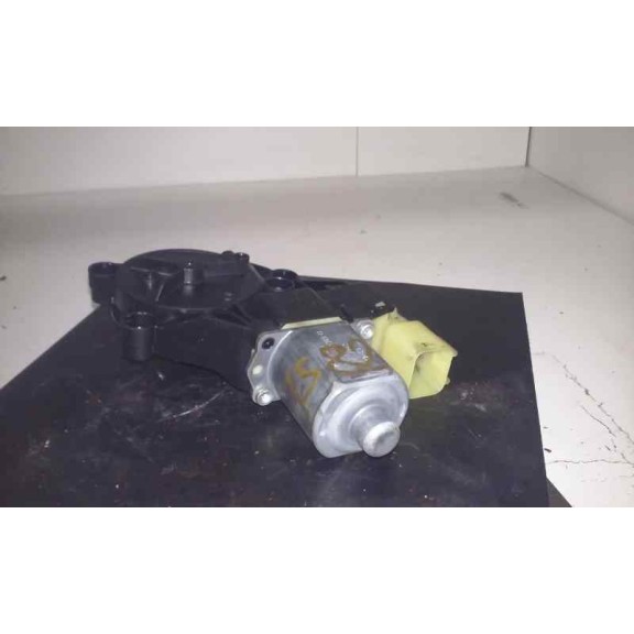 Recambio de motor elevalunas delantero izquierdo para ford fiesta (cb1) ambiente referencia OEM IAM 0130822404  6 PINS