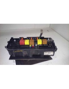 Recambio de caja reles / fusibles para opel vectra c berlina club referencia OEM IAM 13112918  