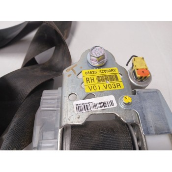 Recambio de pretensor airbag derecho para hyundai i40 cw gl comfort referencia OEM IAM 888203z000ry  
