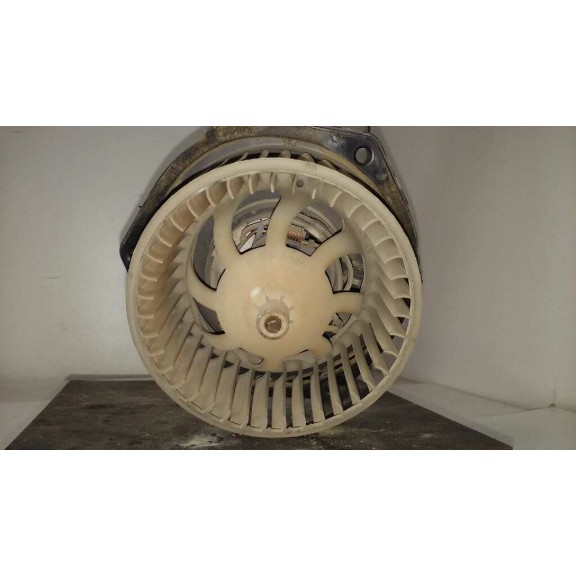 Recambio de motor calefaccion para iveco daily caja cerrada (1999 =>) referencia OEM IAM 570830200  