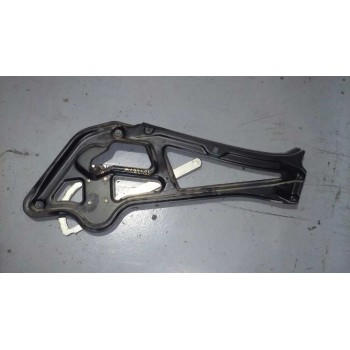 ELEVALUNAS DELANTERO DERECHO MANUAL SOLO MECANISMO