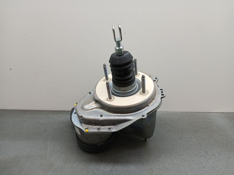 Recambio de servofreno para renault megane e-tech suv ev40 referencia OEM IAM 460078309r 0204847407 