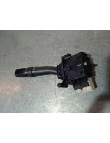 Recambio de mando luces para toyota avensis berlina (t25) 2.0 d-cat referencia OEM IAM 8414005110  