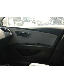 Recambio de guarnecido puerta delantera derecha para seat leon (5f1) style visio edition referencia OEM IAM   