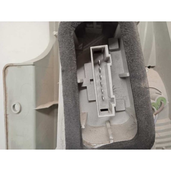 Recambio de piloto trasero izquierdo para skoda roomster (5j7) 1.4 tdi referencia OEM IAM 5J7945111 5J7945095 VP6SWX13405AA