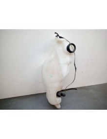 Recambio de deposito limpia para dacia dokker express ambiance referencia OEM IAM 289106925R SIN TAPON 