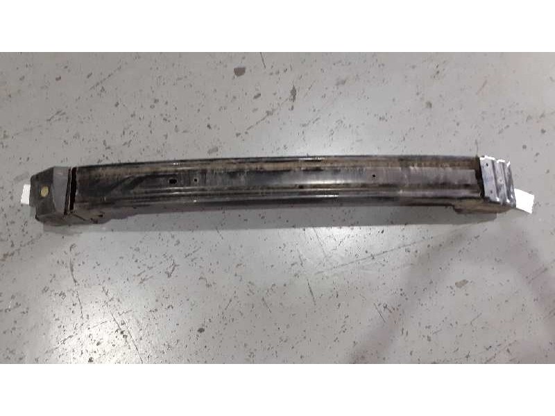 Recambio de refuerzo paragolpes delantero para chrysler voyager (rg) 2.8 crd cat referencia OEM IAM   