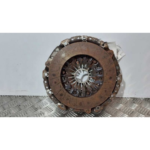 Recambio de kit embrague para bmw x5 (e53) 3.0d referencia OEM IAM 7533924  LUK