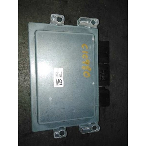 Recambio de centralita motor uce para renault clio iii 1.2 referencia OEM IAM 237101907R  S180042157A