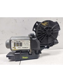 Recambio de motor elevalunas delantero derecho para kia pro_cee´d drive referencia OEM IAM 403951   2