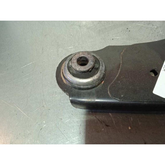 Recambio de brazo suspension inferior delantero izquierdo para opel vivaro combi tour edition referencia OEM IAM SR  