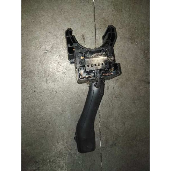 Recambio de mando limpia para volkswagen golf iv berlina (1j1) básico referencia OEM IAM 4B0953503F  4B0953503F