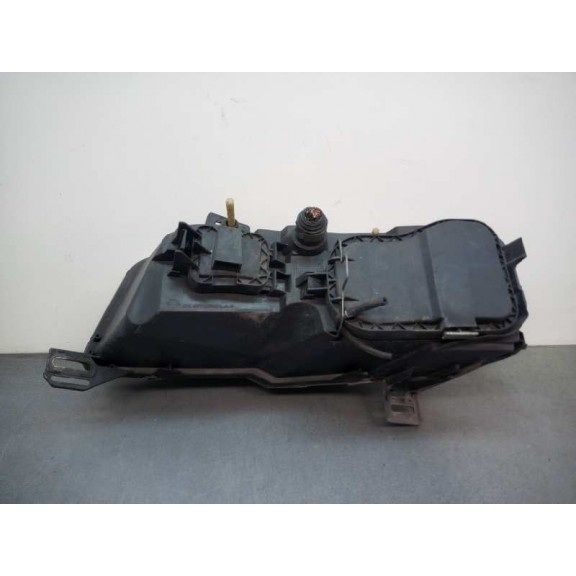 Recambio de faro derecho para fiat stilo (192) 1.9 jtd 140 dynamic multijet referencia OEM IAM   