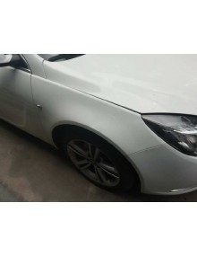 Recambio de aleta delantera derecha para opel insignia berlina sport 4x4 referencia OEM IAM  CON DESPERPECTOS 
