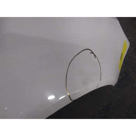 Recambio de aleta delantera derecha para opel insignia berlina sport 4x4 referencia OEM IAM  CON DESPERPECTOS 