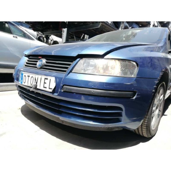 Recambio de paragolpes delantero para fiat stilo (192) 1.9 jtd 140 dynamic multijet referencia OEM IAM  5 PUERTAS 