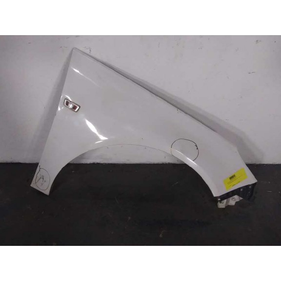 Recambio de aleta delantera derecha para opel insignia berlina sport 4x4 referencia OEM IAM  CON DESPERPECTOS 