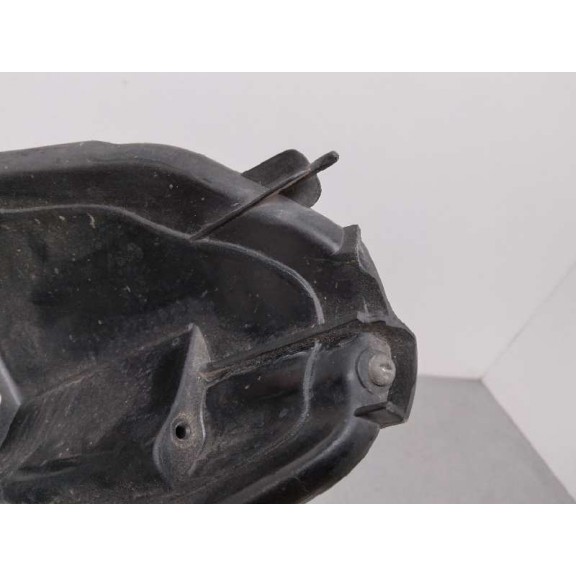 Recambio de faro izquierdo para suzuki alto amf 310 1.0 12v cat referencia OEM IAM 35320M68K00  