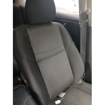 ASIENTO DELANTERO IZQUIERDO 