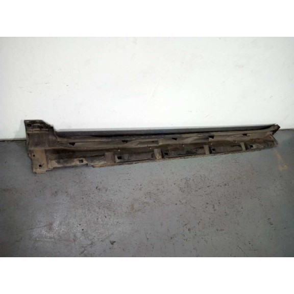 Recambio de faldon lateral para subaru outback (b15) executive plus s awd referencia OEM IAM  DCH 