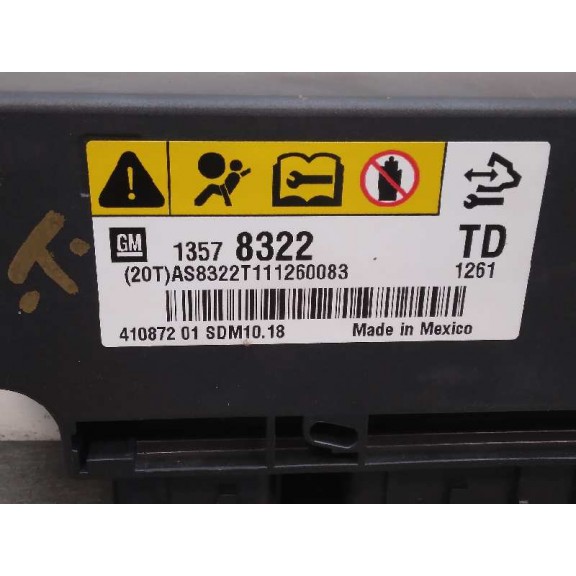 Recambio de kit airbag para opel insignia berlina sport 4x4 referencia OEM IAM 13578322 1ª SERIE 