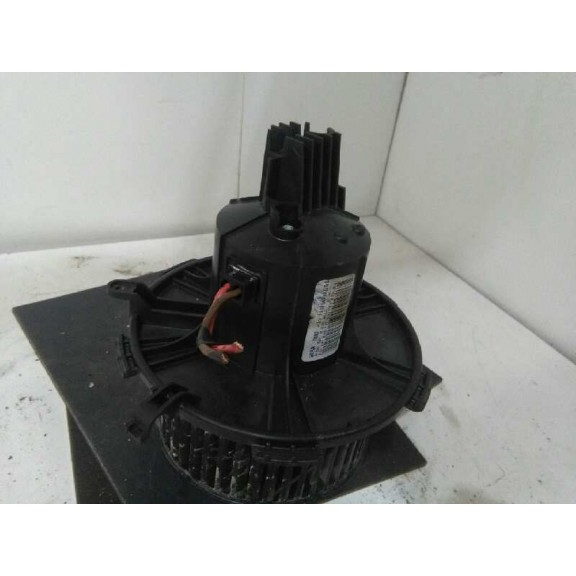 Recambio de motor calefaccion para opel zafira b enjoy plus referencia OEM IAM 13214734  BEHR D8087