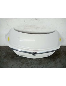 Recambio de tapa maletero para opel insignia berlina sport 4x4 referencia OEM IAM  CON GOLPE  2
