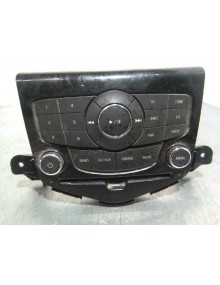 Recambio de sistema audio / radio cd para chevrolet cruze ls+ referencia OEM IAM 94563271  BOTONERA
