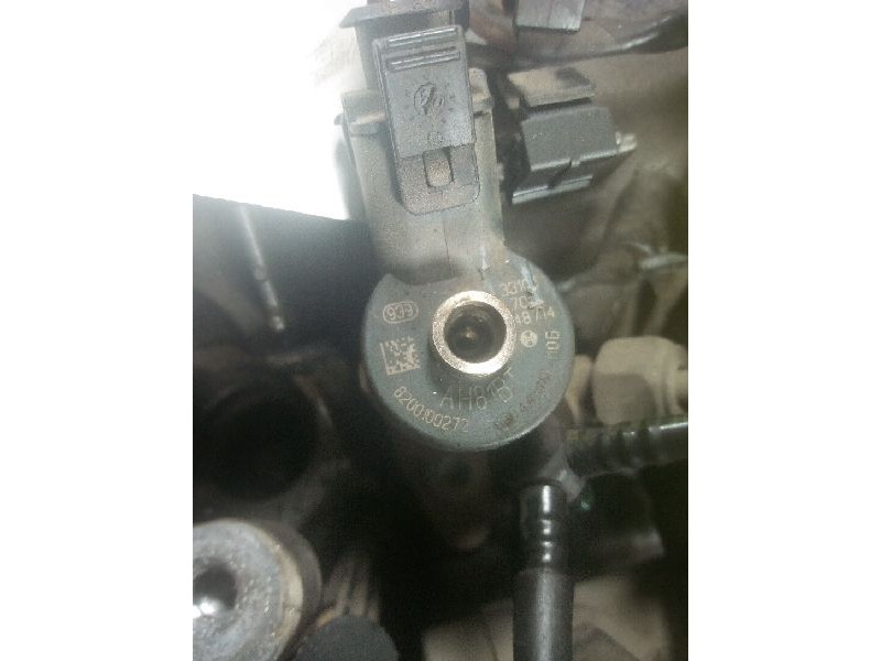 Recambio de inyector para renault megane ii berlina 5p 1.9 dci diesel referencia OEM IAM 0445110110  