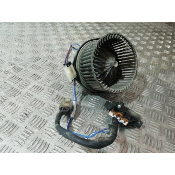 Recambio de motor calefaccion para nissan vanette cargo vanette cargo caja cerrada referencia OEM IAM 0130111154  