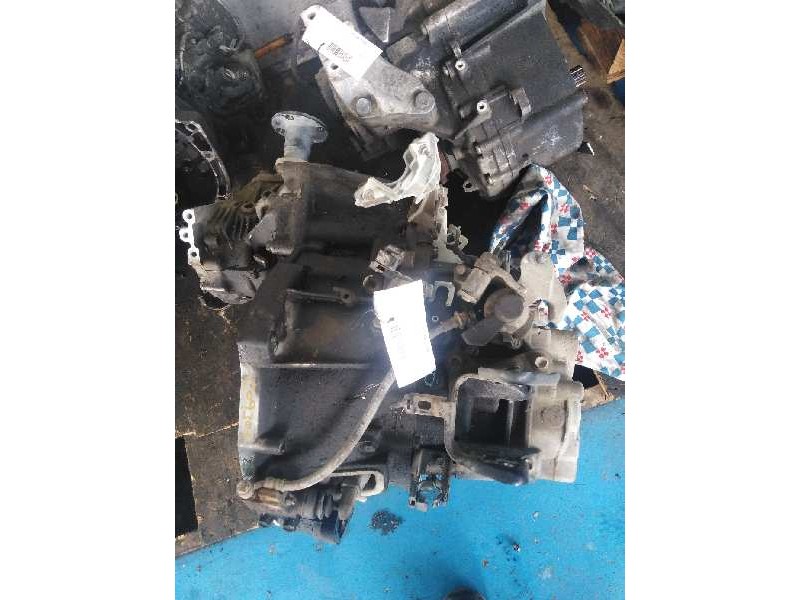 Recambio de caja cambios para nissan x-trail (t30) comfort referencia OEM IAM  B 156.000KM 4X4