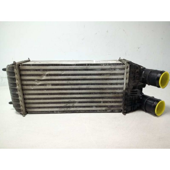 Recambio de intercooler para peugeot 208 referencia OEM IAM 9803900780  