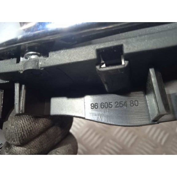 Recambio de maneta interior delantera izquierda para peugeot 308 sport referencia OEM IAM 9660525480  