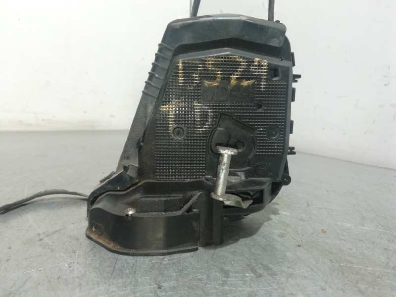 Recambio de cerradura puerta trasera derecha para toyota yaris (ksp9/scp9/nlp9) básico referencia OEM IAM  AÑO 2006 