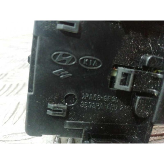 Recambio de mando limpia para hyundai i30 premium referencia OEM IAM 3693PALHD2  