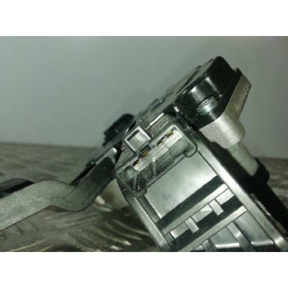 Recambio de motor limpia trasero para kia carens ( ) basic referencia OEM IAM 98700A4000  