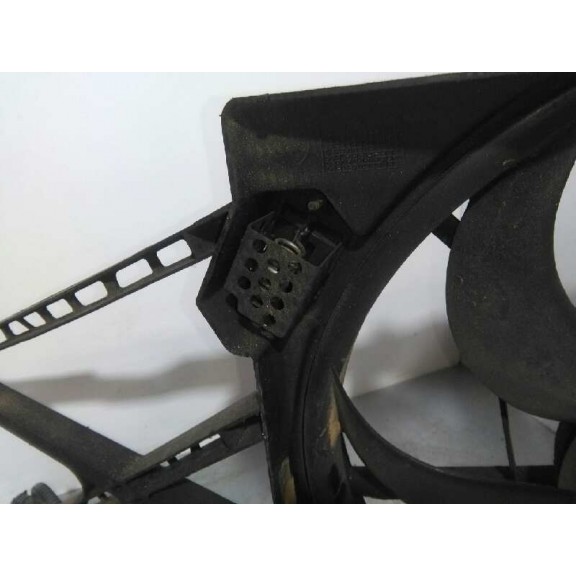Recambio de electroventilador para opel zafira a blue line referencia OEM IAM 24431828  3 PINS