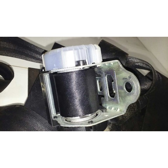 Recambio de cinturon seguridad trasero derecho para volkswagen polo (9n3) crosspolo referencia OEM IAM 6Q0857806 5P 