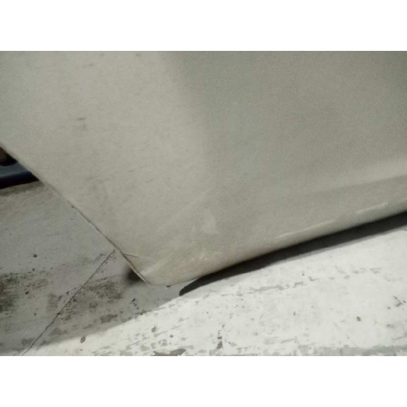 Recambio de puerta trasera derecha para ford focus lim. (cb4) trend referencia OEM IAM  BLANCO 